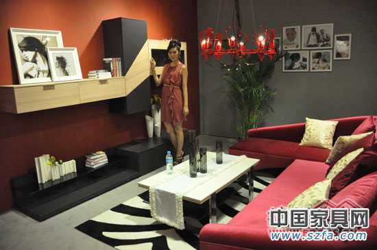 百?gòu)?qiáng)“閃電”系列產(chǎn)品 百?gòu)?qiáng)“閃電”系列產(chǎn)品