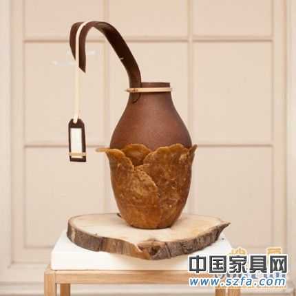 使用天然動物、植物聚合物制作的Botanica系列器皿