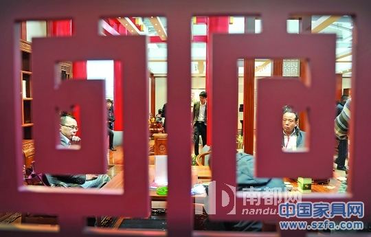 →家具行業(yè)“克隆”成風，多個知名家具企業(yè)深受其害。南都資料圖片