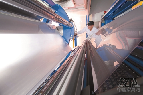 Photo_生產(chǎn)聚碳酸酯膜