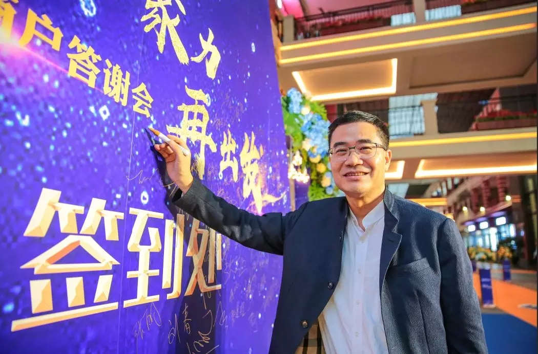 1556179220407169.jpg 1556179220407169.jpg