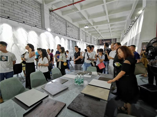 1564449644632074.jpg 圖片關(guān)鍵詞