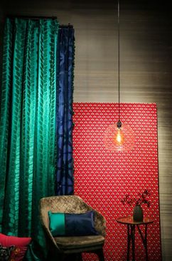 多題材、多品類、多異業(yè)賦能煥新下的百花齊放