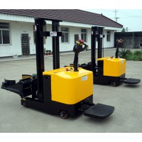 油桶車(chē)專業(yè)供應(yīng)商 四川油桶車(chē)供應(yīng)