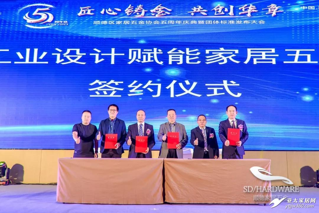 1574846925622064647.jpg 1574846925622064647.jpg