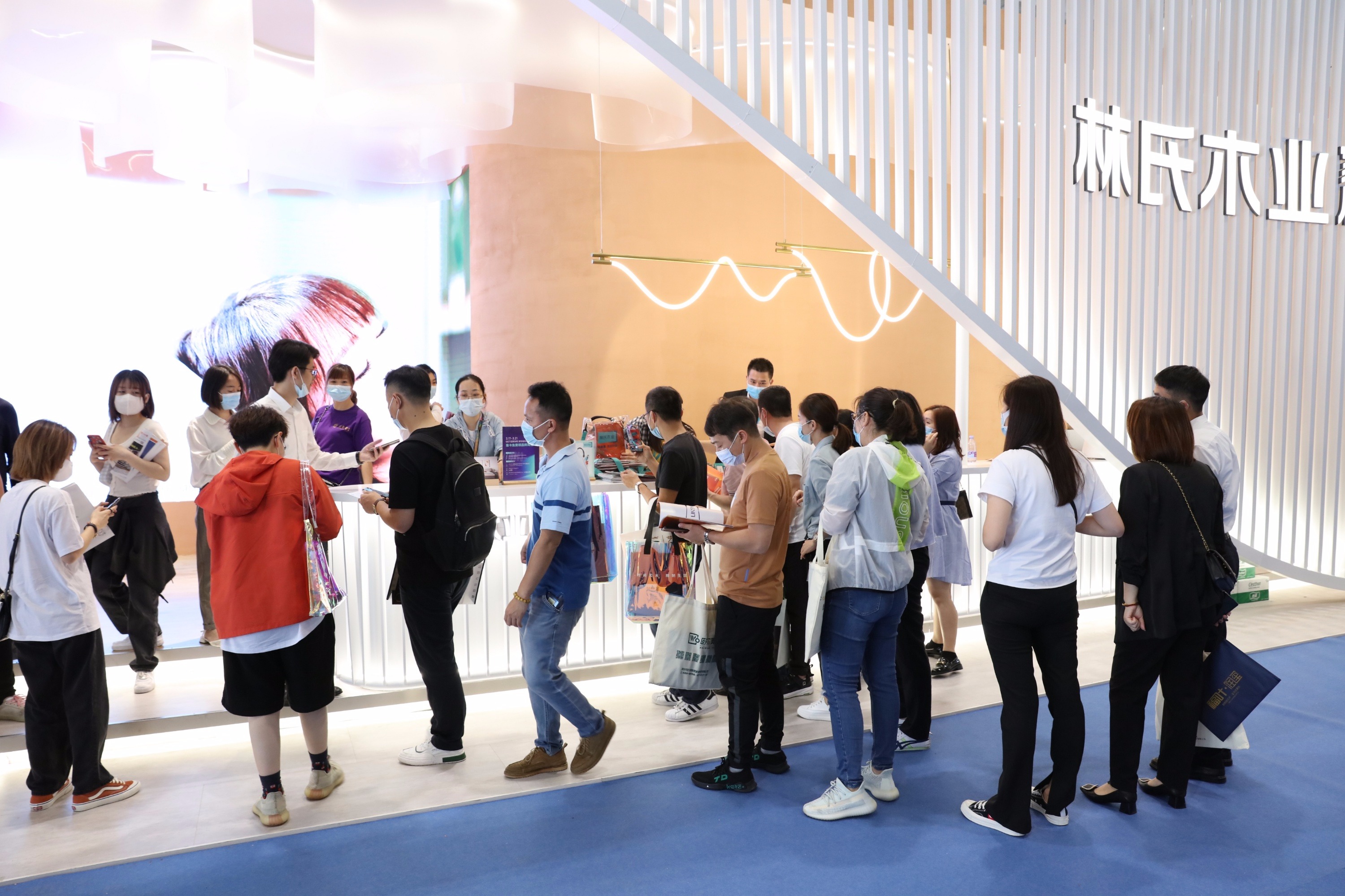 E:\2021年\公關(guān)稿件\3月\稿件5:3月17日深圳展活動(dòng)通稿(十一 1800)\文章通稿\IMGN0283.JPG